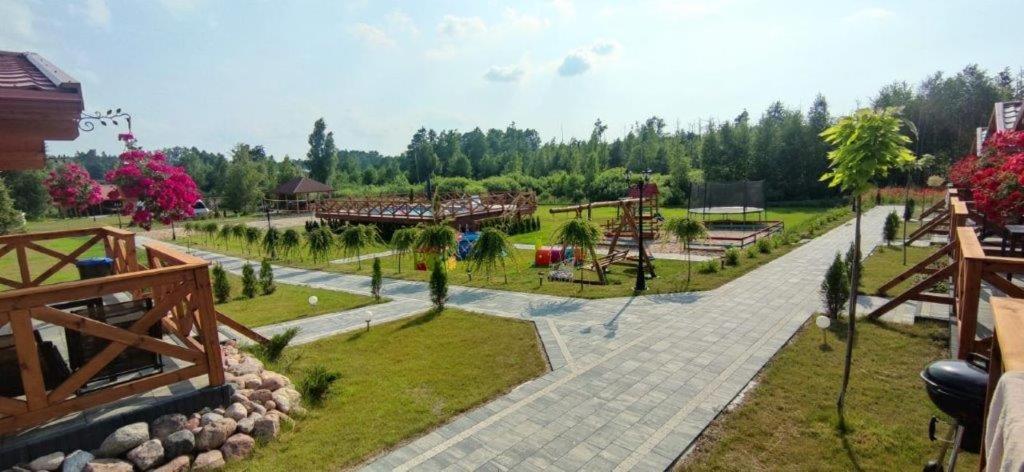 Zielona Dolina - Kompleks Dla Rodzin Z Dziecmi Mikołajki Kültér fotó