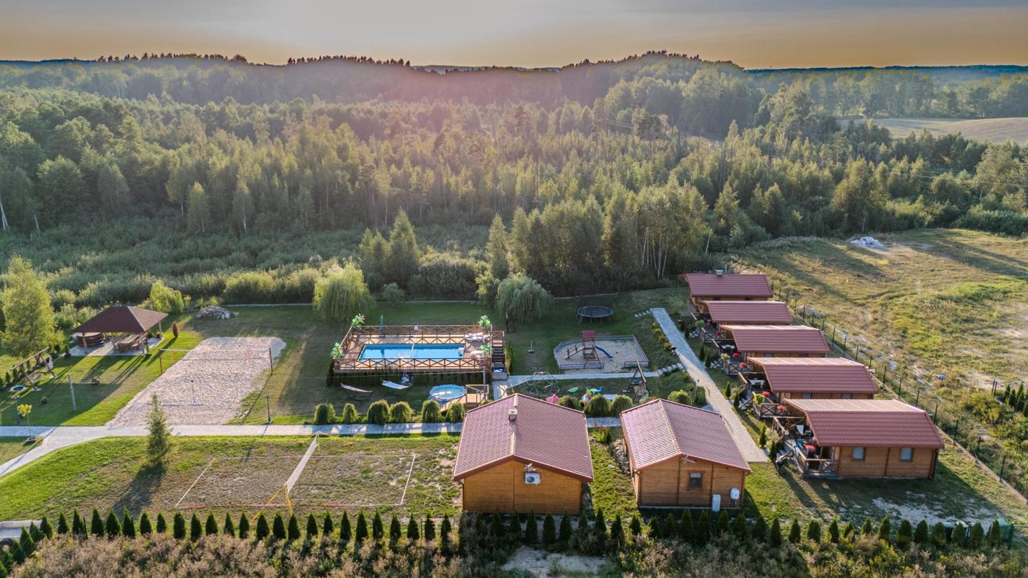 Zielona Dolina - Kompleks Dla Rodzin Z Dziecmi Mikołajki Kültér fotó